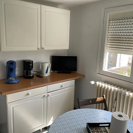 Apartment Centre